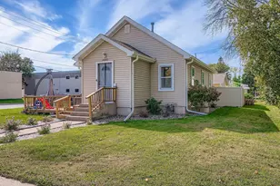 20685 Howland Ave W, Lakeville, MN 55044 - Photo 2