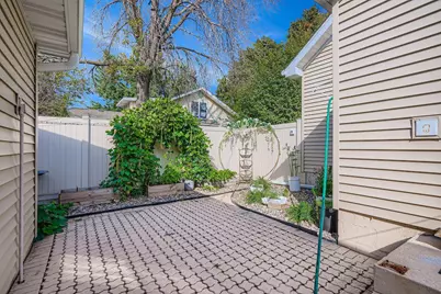 20685 Howland Avenue W, Lakeville, MN 55044 - Photo 26