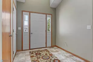 512 9th St NE, Dilworth, MN 56529 - Photo 4