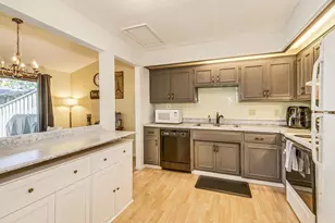 5481 Hyland Courts Dr, Bloomington, MN 55437 - Photo 1