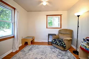 240 6th St SW, Plainview, MN 55964 - Photo 12