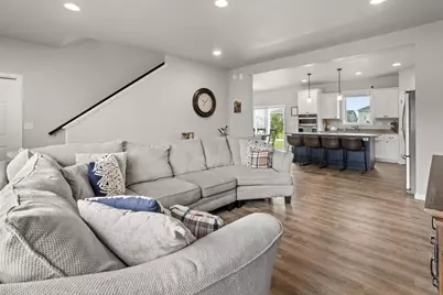 7471 16th Street S, Fargo, ND 58104 - Photo 8