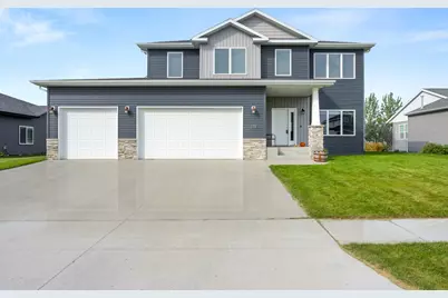 7471 16th Street S, Fargo, ND 58104 - Photo 1