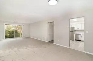 1345 Crestridge Ln, Eagan, MN 55123 - Photo 4