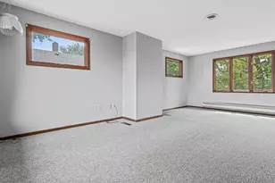 95 Colorado Street W, Saint Paul, MN 55107 - Photo 36