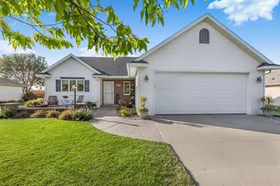 1917 23rd Avenue SW, Willmar, MN 56201 - Photo 2