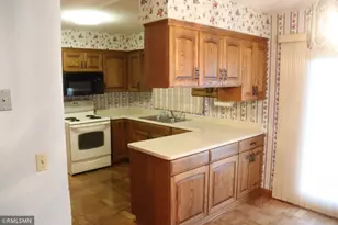 528 Old Trail Rd, Barry, MN 55037 - Photo 8