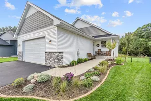 453 Alex Ct, Somerset, WI 54025 - Photo 1