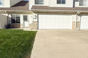 2367 Cascade Dr, Shakopee, MN 55379 - Photo 1