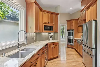 3812 Cedar Lake Place, Minneapolis, MN 55416 - Photo 12