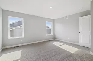 1634 Denali Dr, Shakopee, MN 55379 - Photo 10