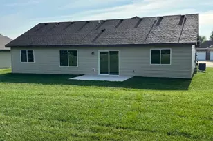 1560 Gray Fox Dr NE, Owatonna, MN 55060 - Photo 24