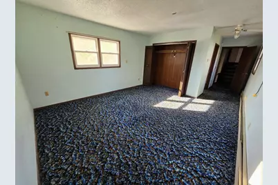 109 5th Avenue SE, Pipestone, MN 56164 - Photo 18