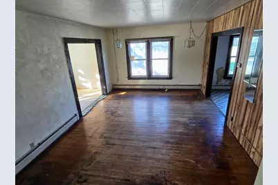 109 5th Avenue SE, Pipestone, MN 56164 - Photo 8