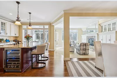 296 Grace Pointe Court, Wayzata, MN 55391 - Photo 6