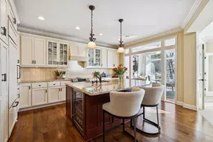 296 Grace Pointe Ct, Wayzata, MN 55391 - Photo 16