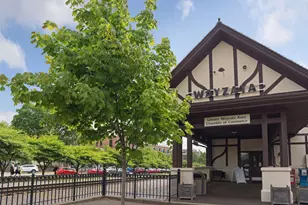 296 Grace Pointe Ct, Wayzata, MN 55391 - Photo 54