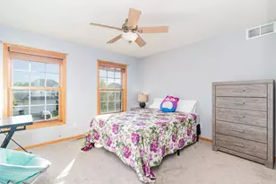 21217 Ixonia Ln, Lakeville, MN 55044 - Photo 18