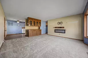 1407 17th St S, Fargo,  58103 - Photo 10