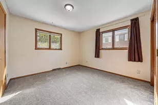 1407 17th St S, Fargo,  58103 - Photo 14