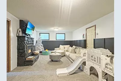 101 Parkview Drive, Lake Benton, MN 56149 - Photo 22