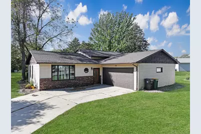 101 Parkview Drive, Lake Benton, MN 56149 - Photo 1
