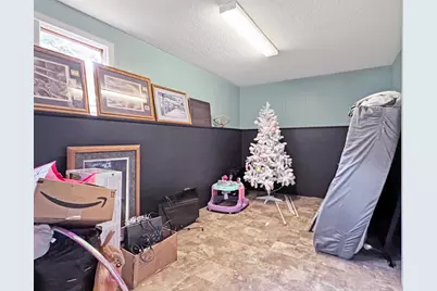101 Parkview Drive, Lake Benton, MN 56149 - Photo 24
