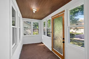 834 Iroquois Ave, Saint Paul, MN 55119 - Photo 4