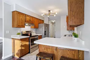 3742 Gershwin Ave N, Oakdale, MN 55128 - Photo 20