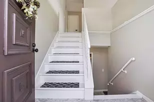 3742 Gershwin Ave N, Oakdale, MN 55128 - Photo 6