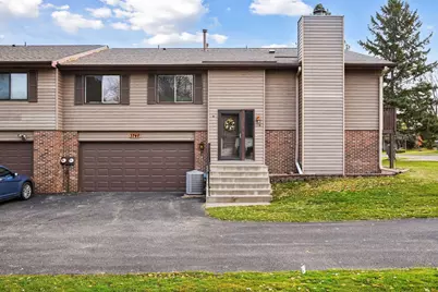 3742 Gershwin Avenue N, Oakdale, MN 55128 - Photo 1