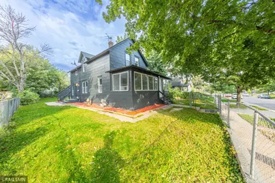 1067 Farrington Street, Saint Paul, MN 55117 - Photo 1