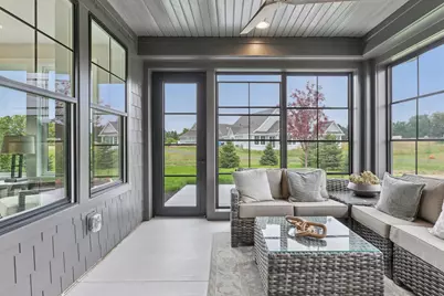 118 Spring Farm Road, North Oaks, MN 55127 - Photo 22