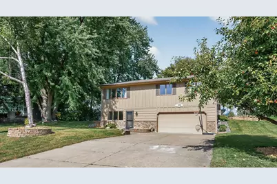 16 Heights Road NE, Saint Michael, MN 55376 - Photo 1