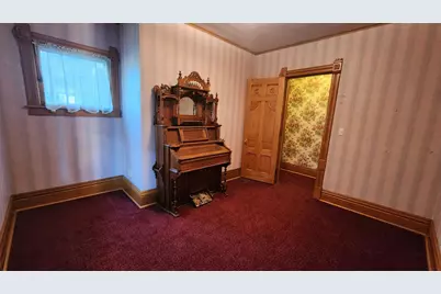 919 3rd Avenue SW, Pipestone, MN 56164 - Photo 22