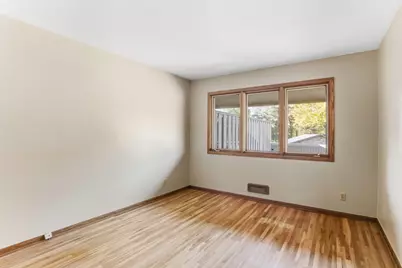 61 Windsor Court, New Brighton, MN 55112 - Photo 14