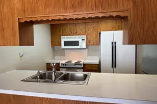 61 Windsor Ct, New Brighton, MN 55112 - Photo 8