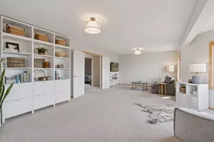 7 Bayhill Rd, Dellwood, MN 55110 - Photo 34