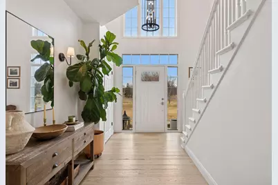 7 Bayhill Road, Dellwood, MN 55110 - Photo 4