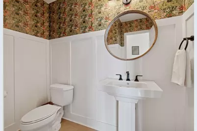 7 Bayhill Road, Dellwood, MN 55110 - Photo 28