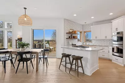 7 Bayhill Road, Dellwood, MN 55110 - Photo 16