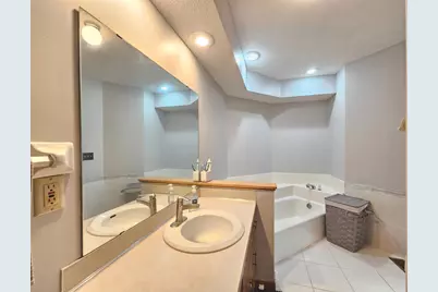 7664 Steepleview Road, Woodbury, MN 55125 - Photo 14