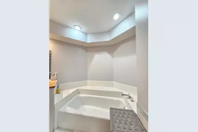 7664 Steepleview Road, Woodbury, MN 55125 - Photo 16