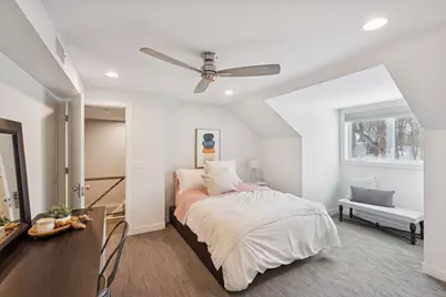 4360 Chimo East Street, Deephaven, MN 55391 - Photo 18