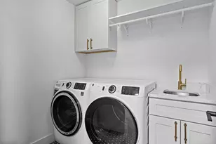 1919 Monroe St NE, Minneapolis, MN 55418 - Photo 54