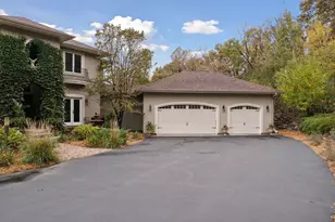 1334 27th St, Saint Joseph, WI 54016 - Photo 10