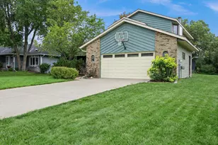 4141 154th Ct W, Rosemount, MN 55068 - Photo 4