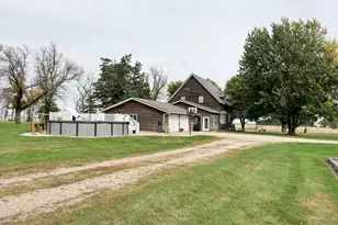 105 N 1st Ave, Wilmont, MN 56185 - Photo 68