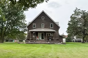 105 N 1st Ave, Wilmont, MN 56185 - Photo 1