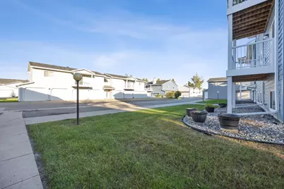 2535 25th Street S #B203, Fargo,  58103 - Photo 32